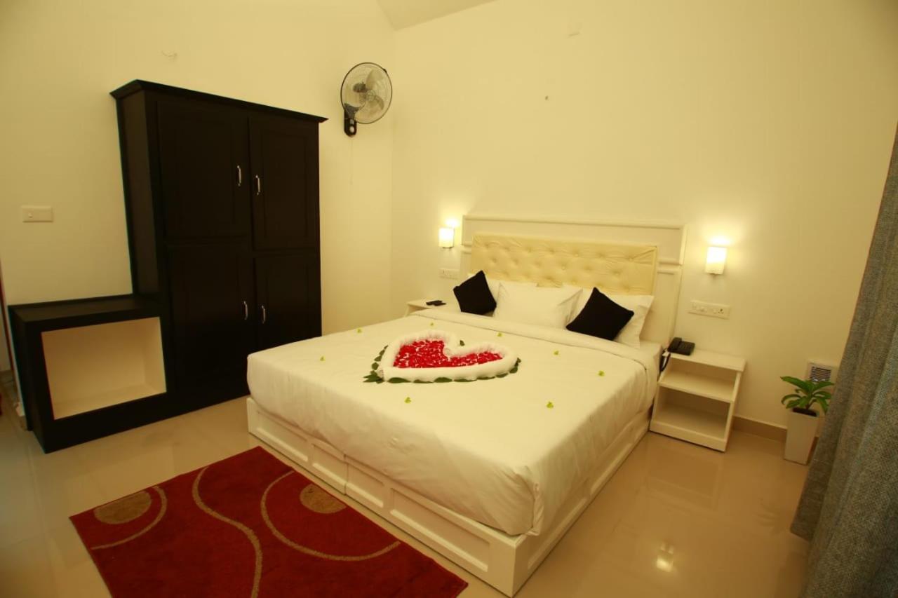 Olive Periyar Apartment Thekkady Luaran gambar