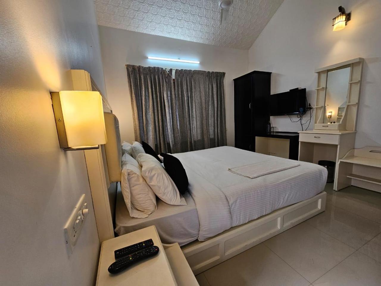 Olive Periyar Apartment Thekkady Luaran gambar